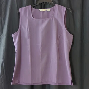 Orvis Top, size Large. EUC.